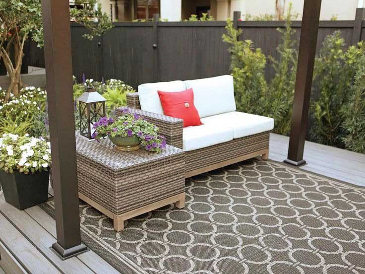 You are currently viewing The Ultimate Guide to Outdoor Carpets Dubai: Transform Your Outdoor Space