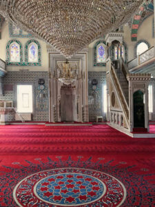 Wide Range of Mosque Carpet Designs in UAE | Carpet Pro Installation
